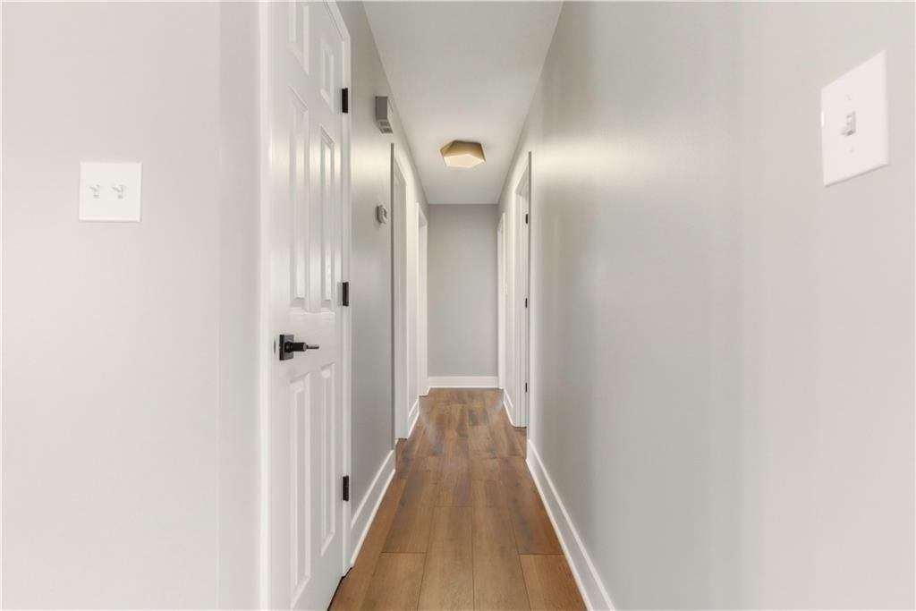 400 NE Sharon Drive — photo 10