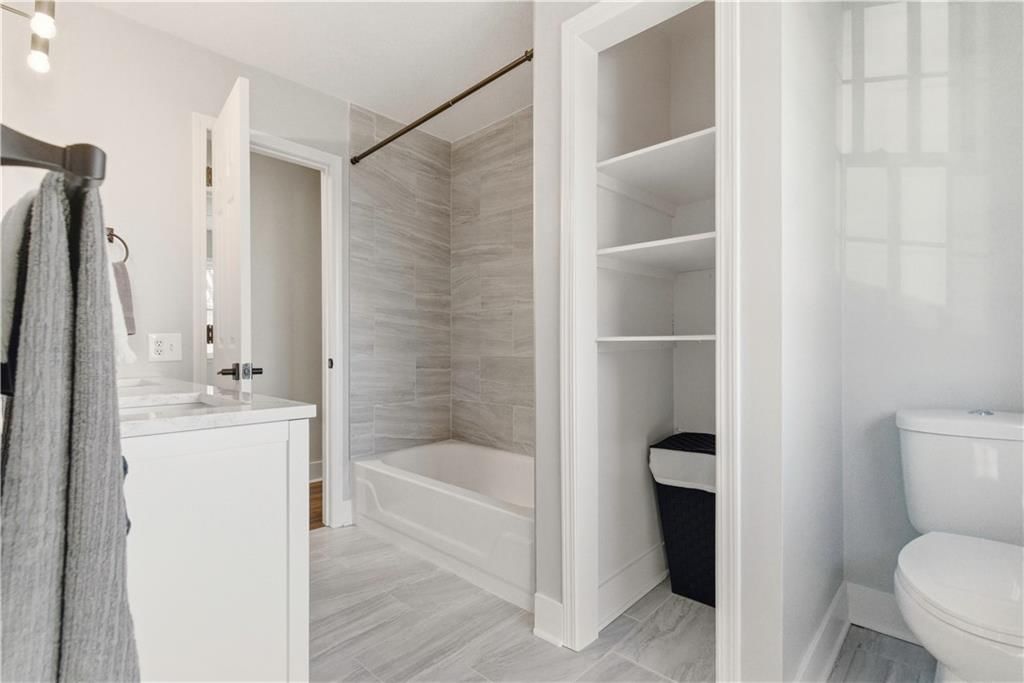 400 NE Sharon Drive — photo 13