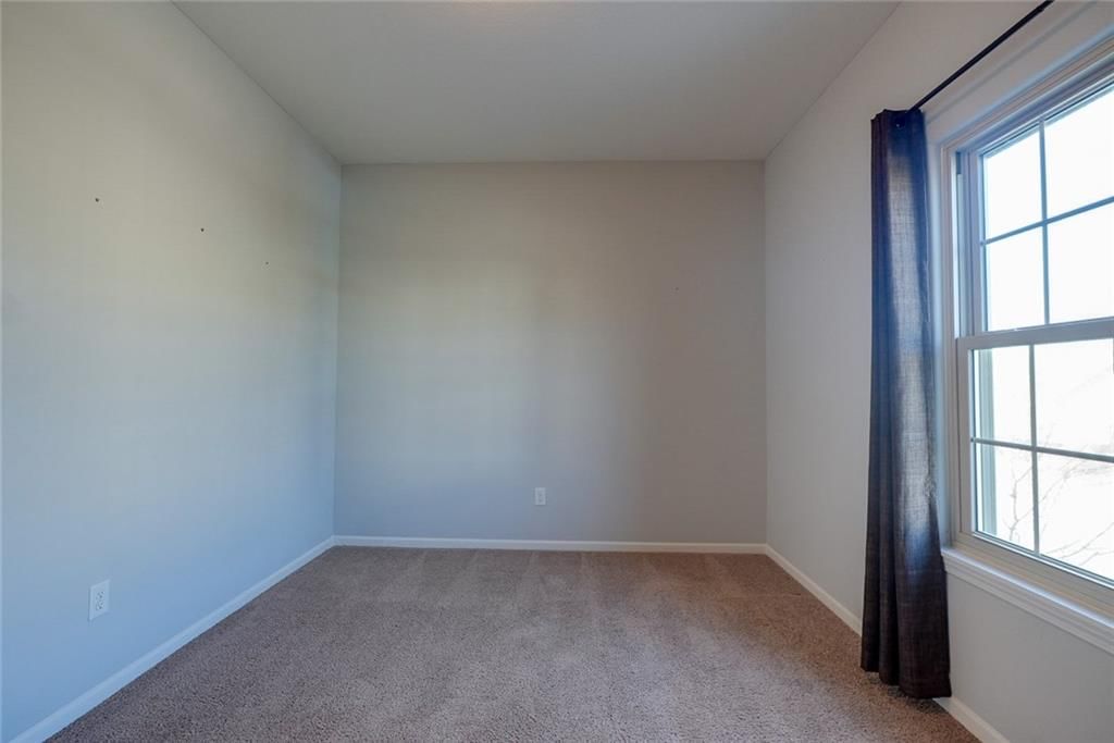 100 SE Hanging Garden Street — photo 23
