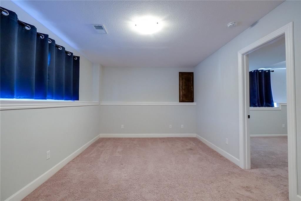 100 SE Hanging Garden Street — photo 34