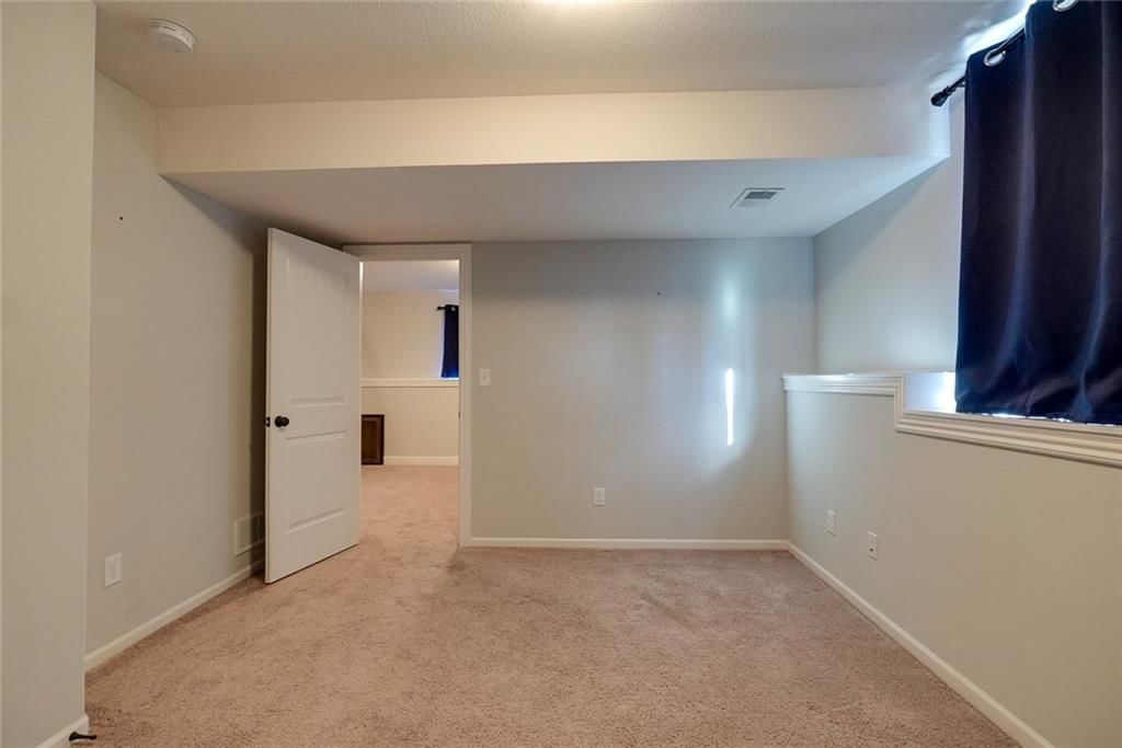 100 SE Hanging Garden Street — photo 37