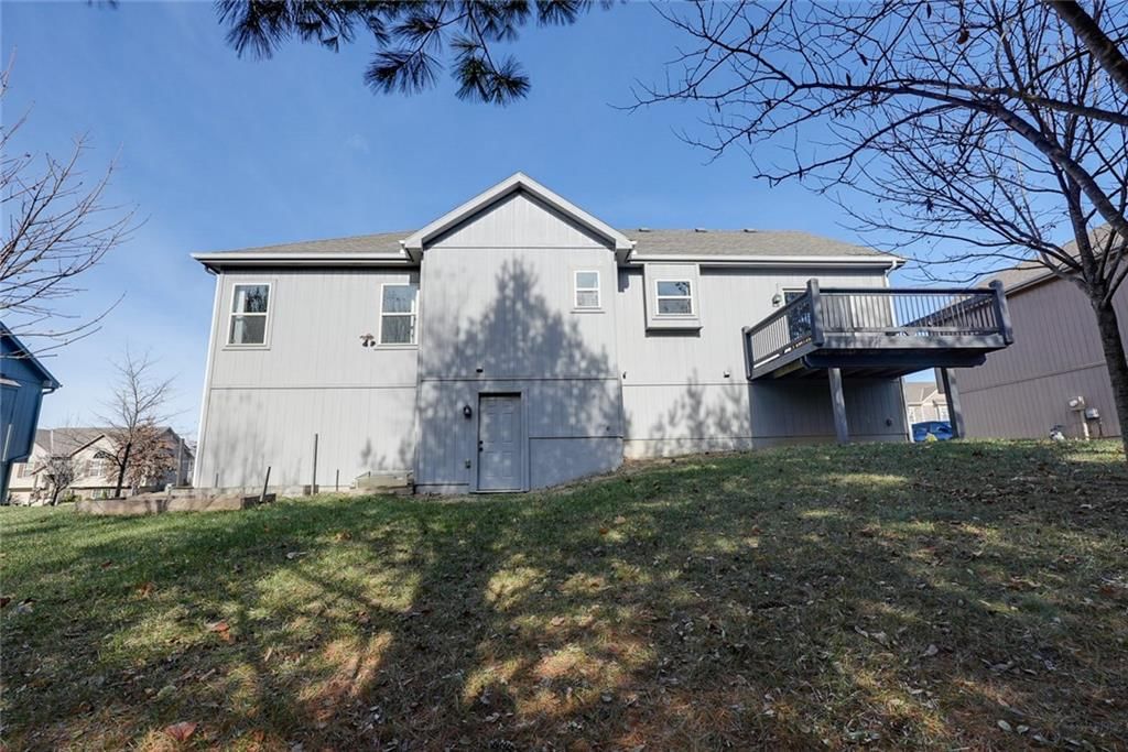100 SE Hanging Garden Street — photo 46