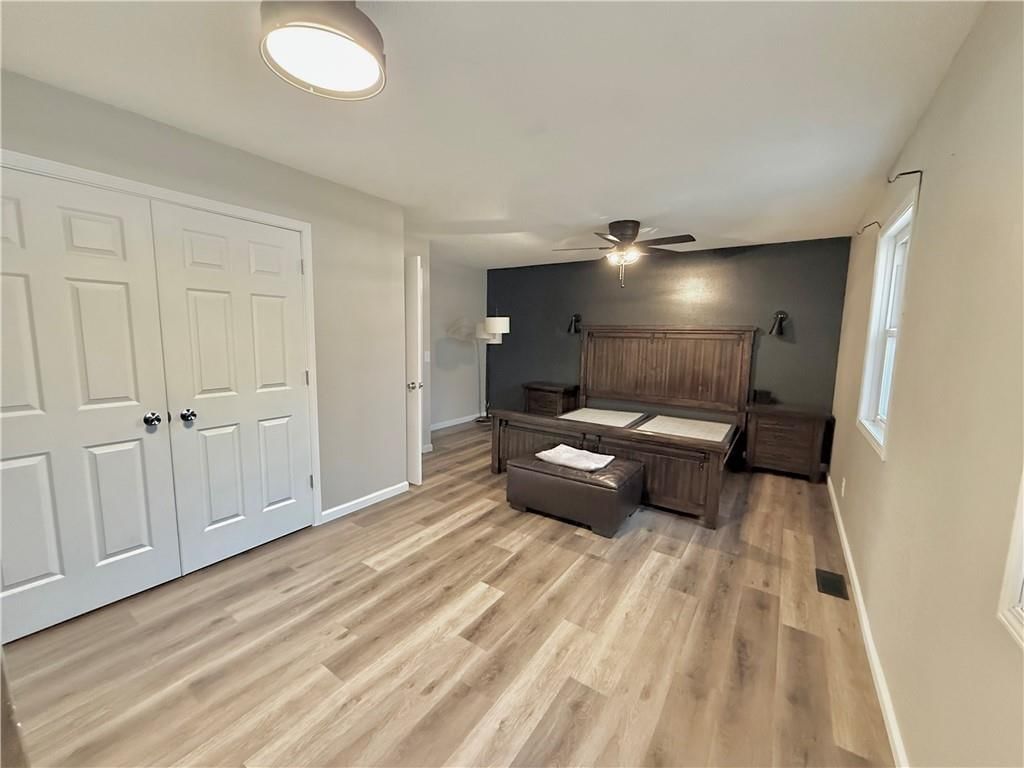 615 W Torrance Street — photo 9