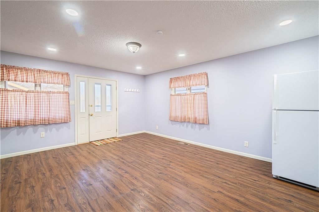 2819 S 22nd Street — photo 10