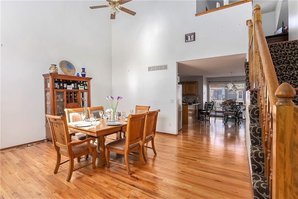 5420 NE Rainbow Court — photo 3