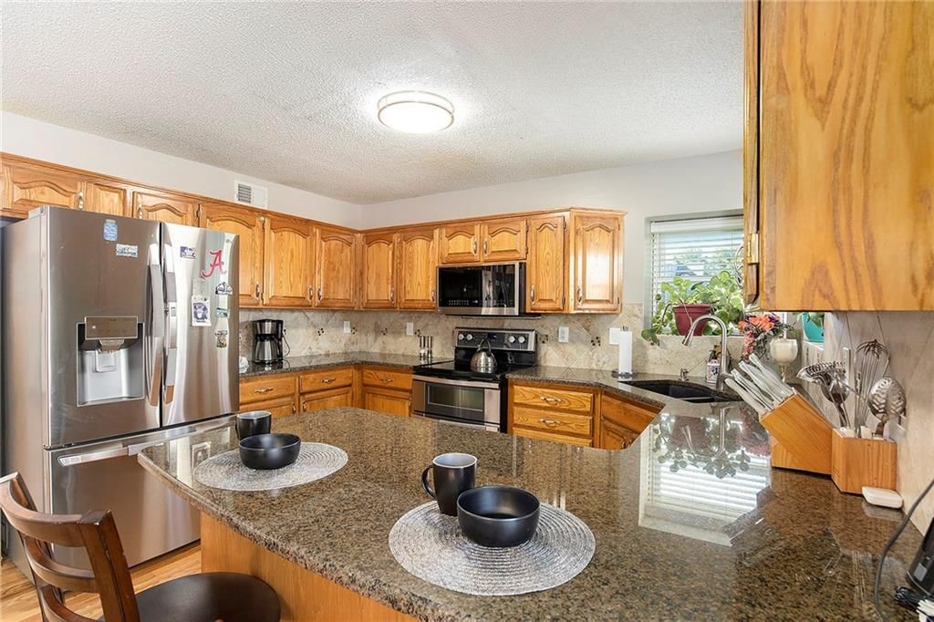5420 NE Rainbow Court — photo 6
