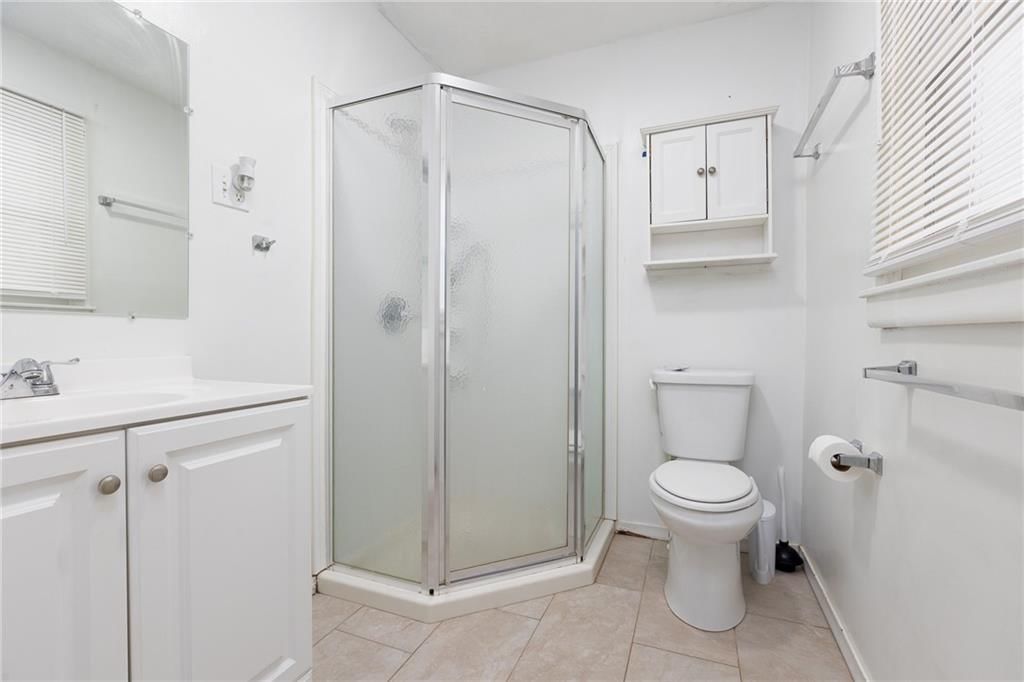 9219 Lewis Avenue — photo 14
