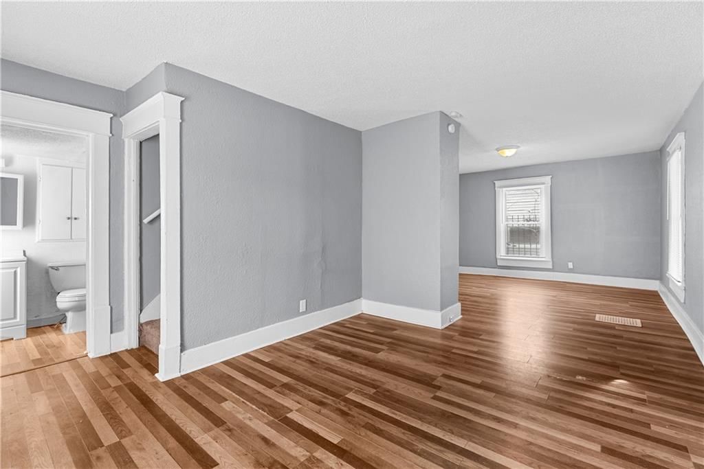 7908 Euclid Avenue — photo 4