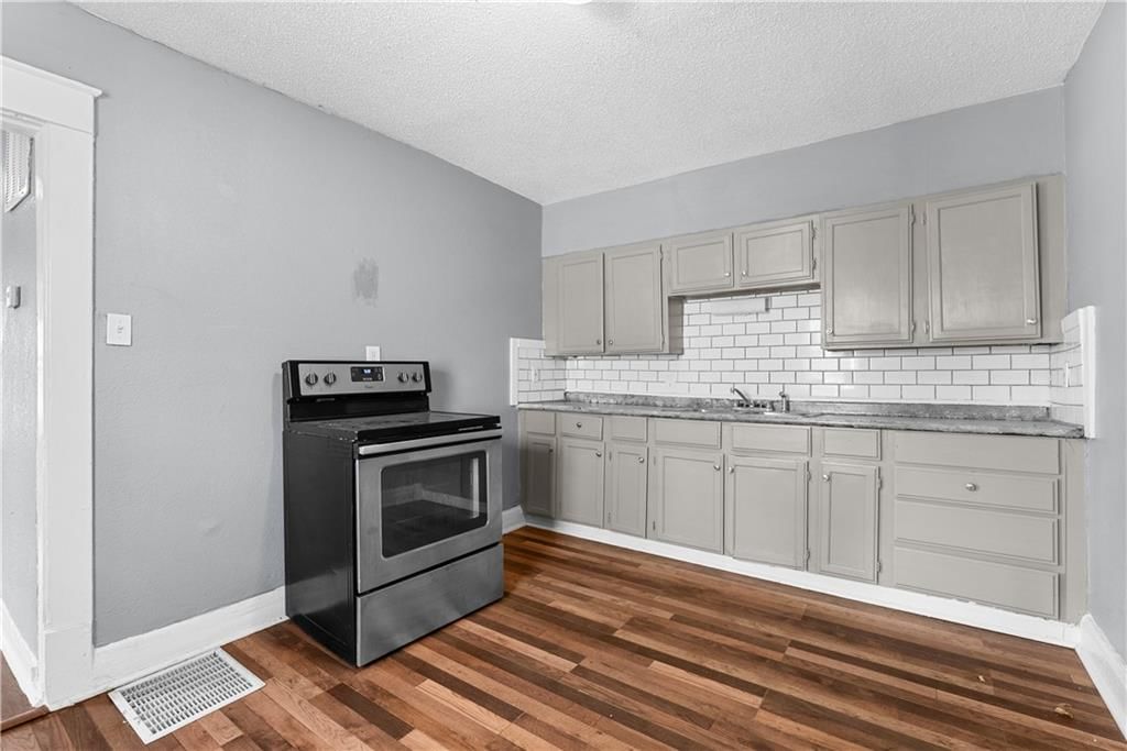 7908 Euclid Avenue — photo 7