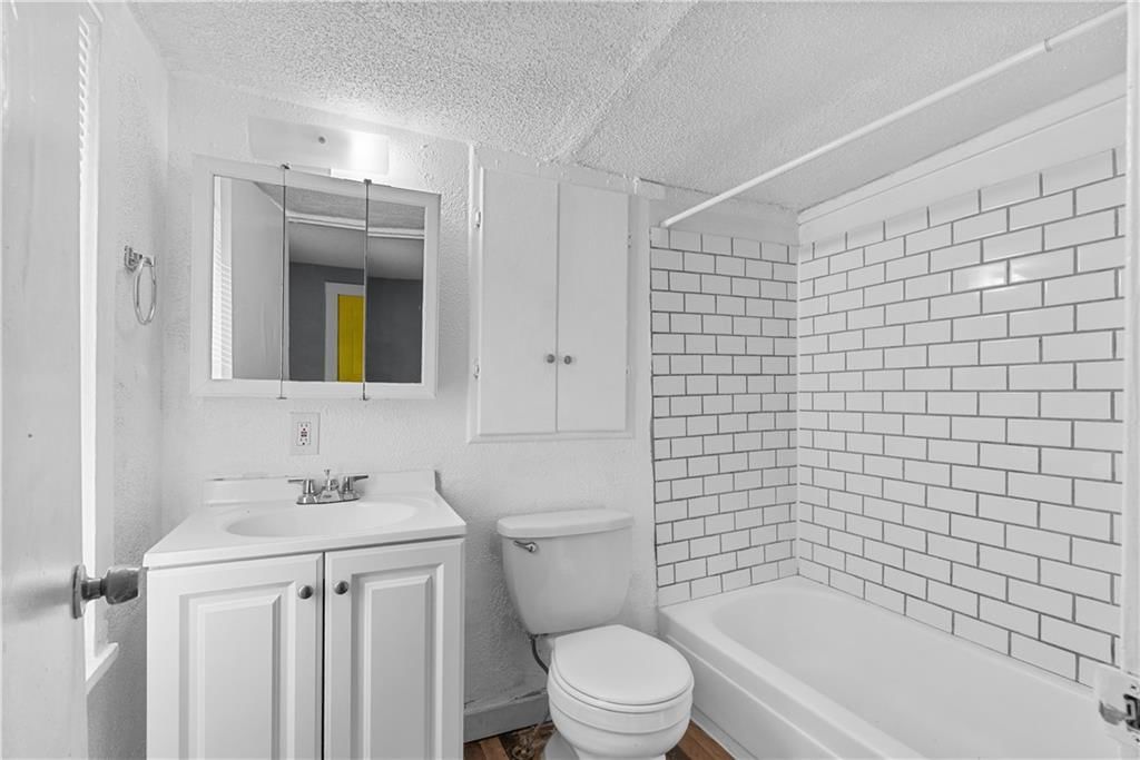 7908 Euclid Avenue — photo 9