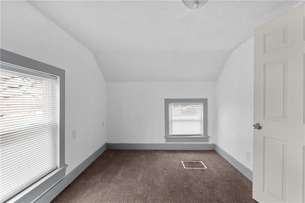 7908 Euclid Avenue — photo 14