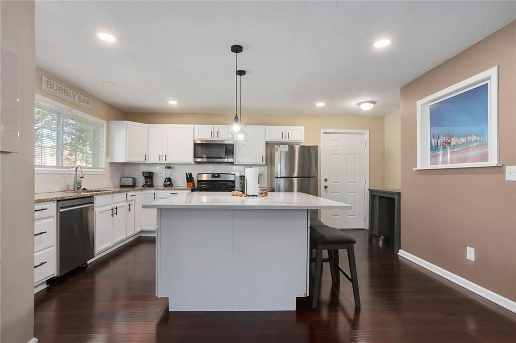4101 Fisher Street — photo 4