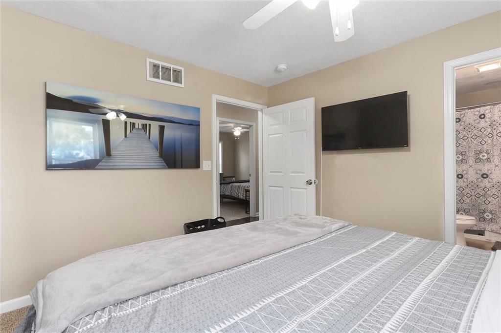 4101 Fisher Street — photo 10