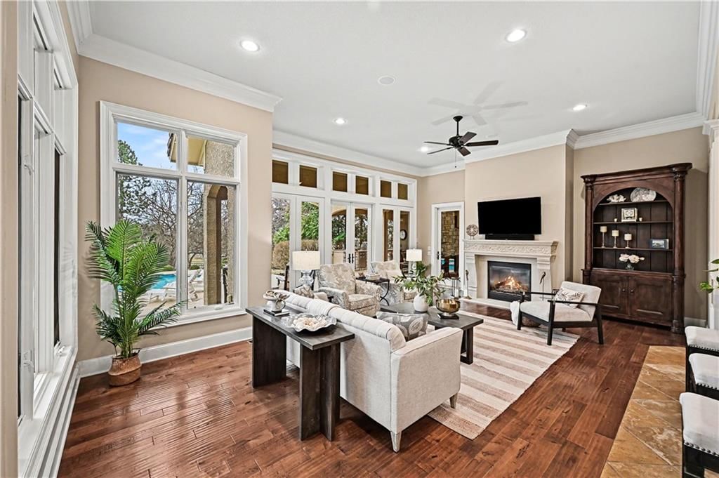 9742 Sunset Circle — photo 10