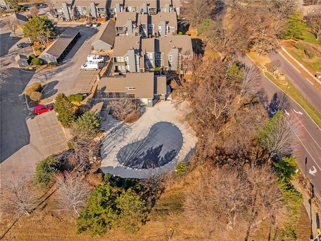 12606 W 110 Terrace — photo 43