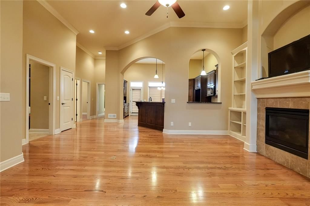 4118 NE Chapel Manor Court — photo 3