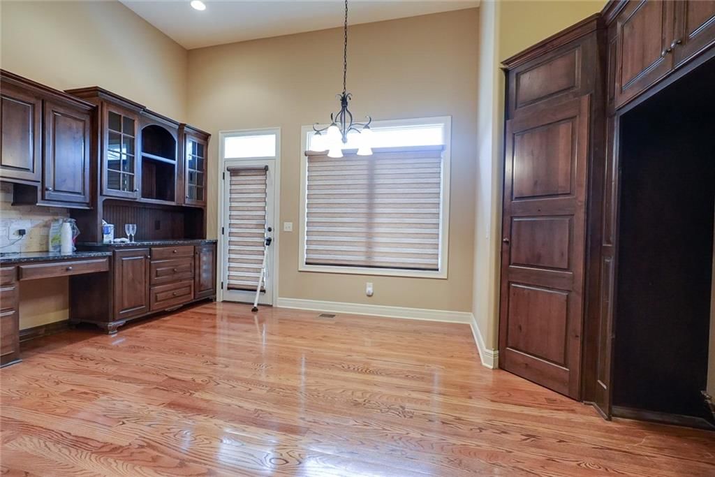 4118 NE Chapel Manor Court — photo 11