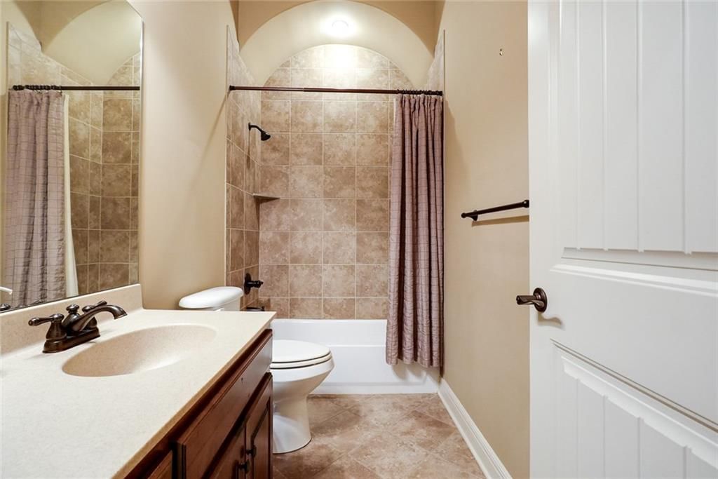 4118 NE Chapel Manor Court — photo 16