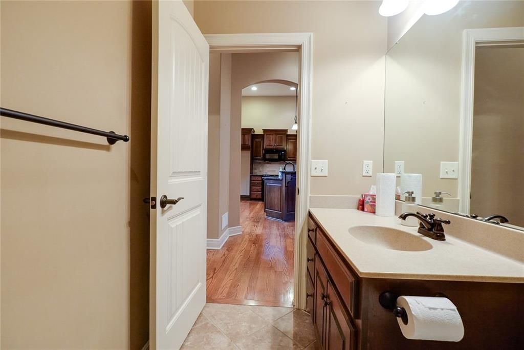 4118 NE Chapel Manor Court — photo 17