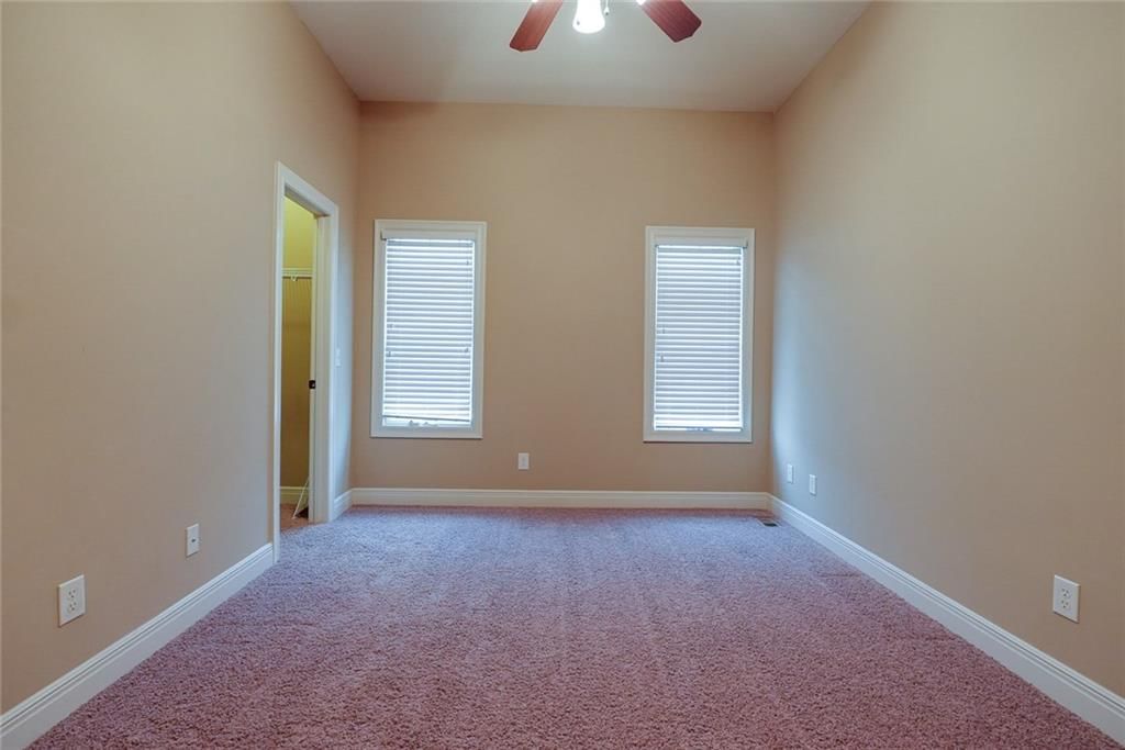 4118 NE Chapel Manor Court — photo 18