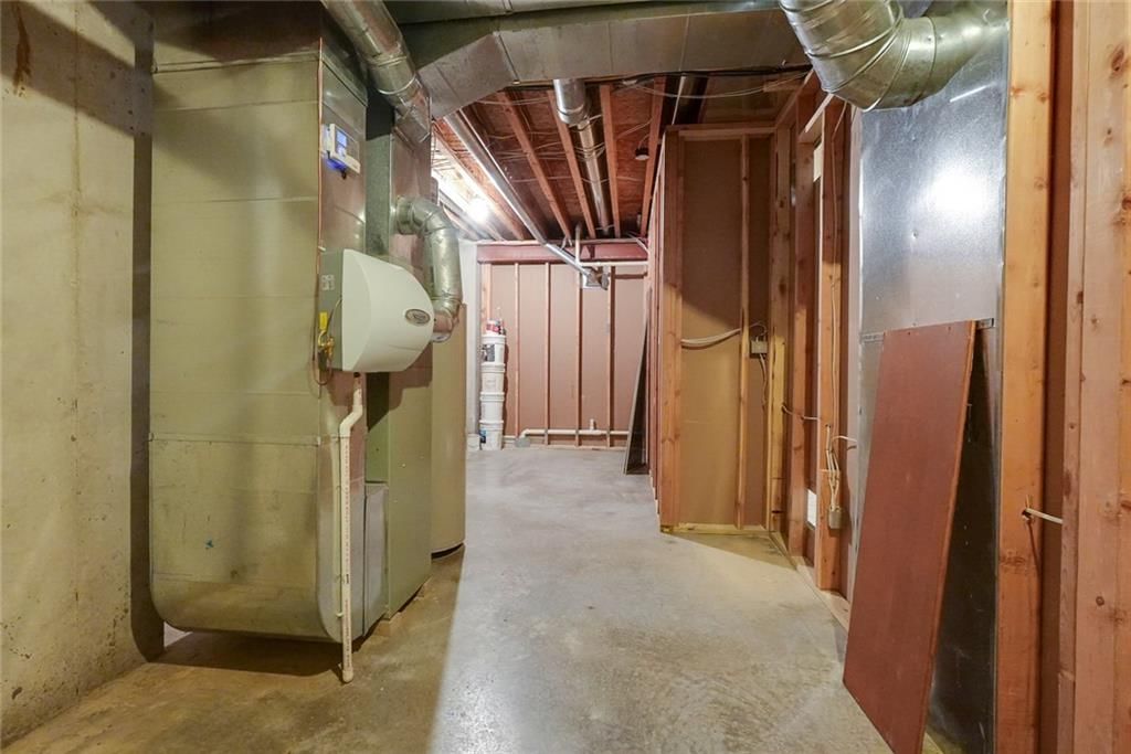 4118 NE Chapel Manor Court — photo 32