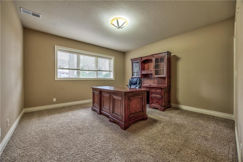 9638 Zarda Drive — photo 29