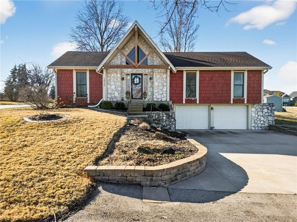 10500 W 167th Street, Overland Park, KS