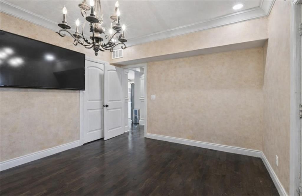 8430 Kickapoo Street — photo 30