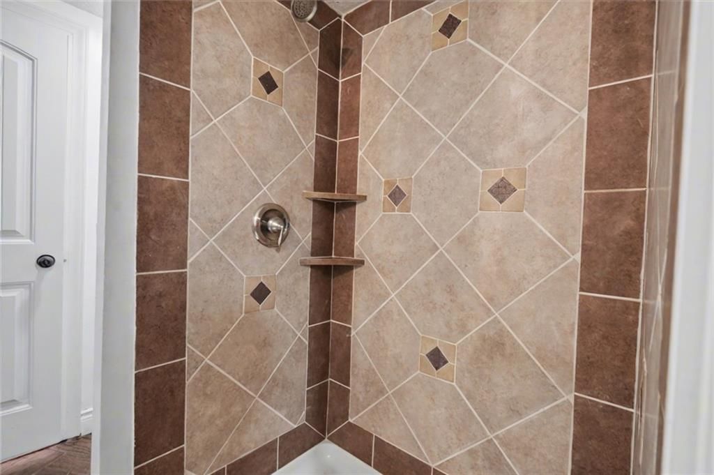 8430 Kickapoo Street — photo 43