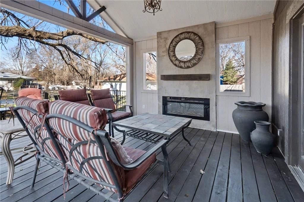 8430 Kickapoo Street — photo 53