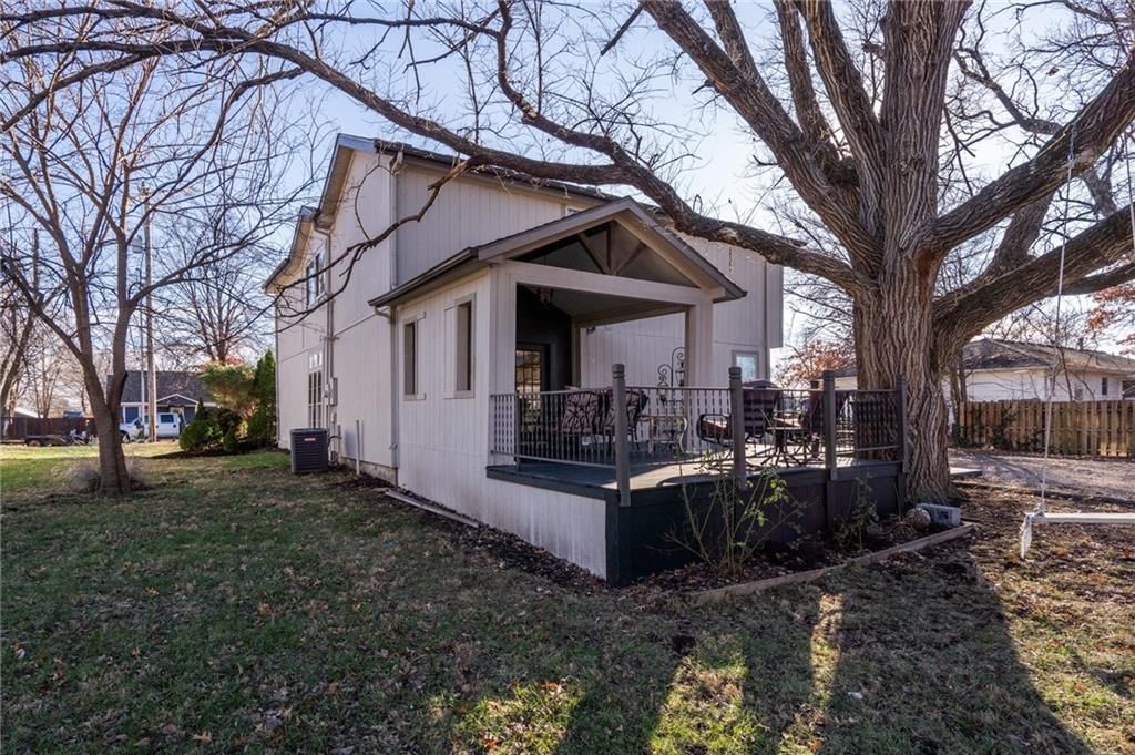 8430 Kickapoo Street — photo 65