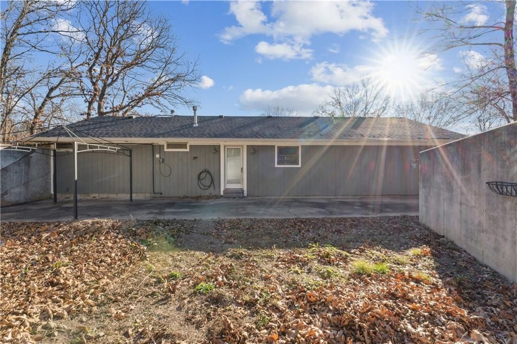 1168 Kingman Road — photo 53