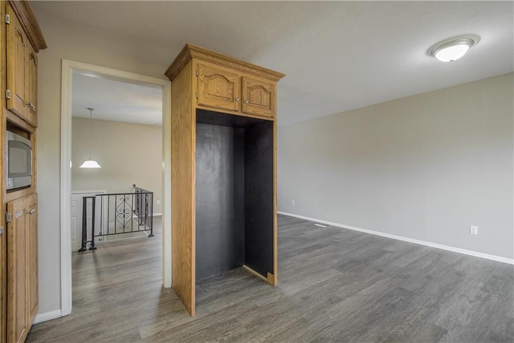 16524 E 35th Street — photo 18