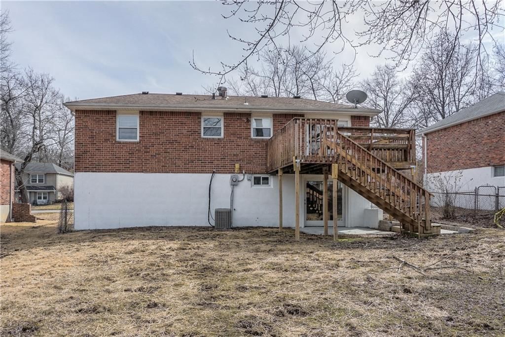 16524 E 35th Street — photo 31