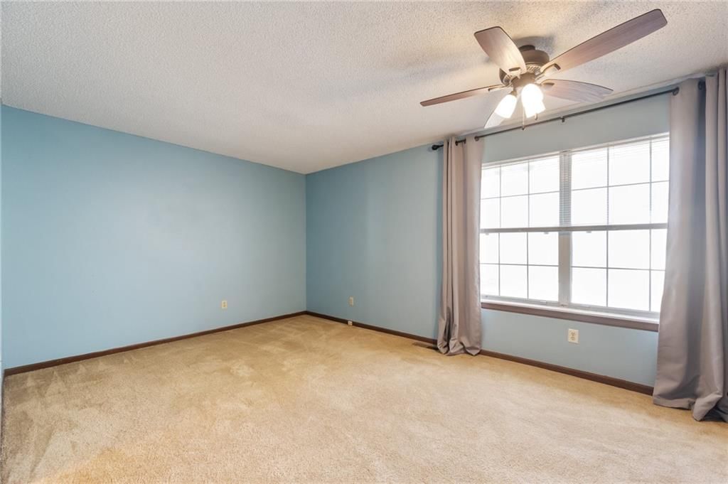 6813 NW MOKANE Avenue — photo 14