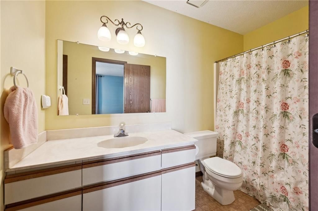 6813 NW MOKANE Avenue — photo 16