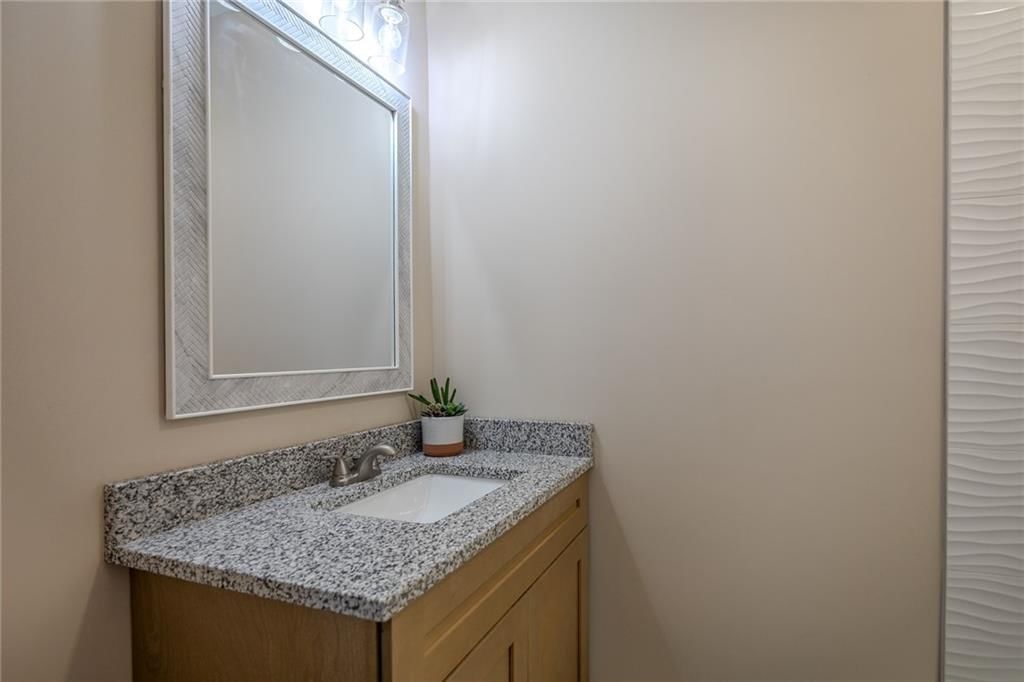 308 N 19th Street — photo 23