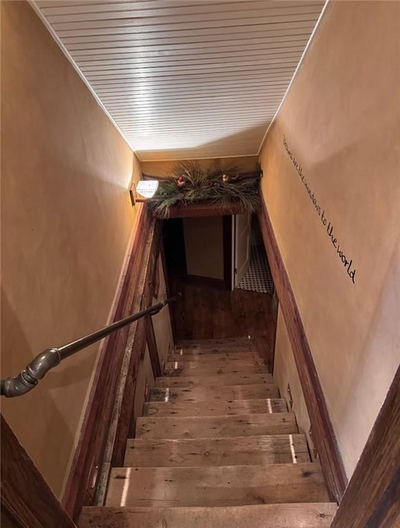 1024 S Broadway Street — photo 41