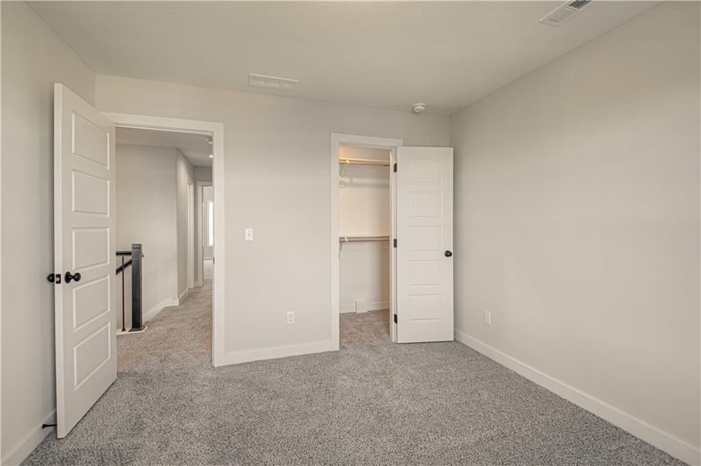11803 N Bellaire Avenue — photo 28