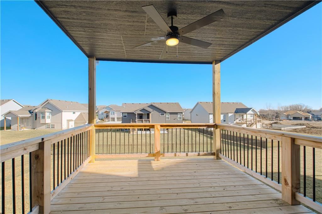 11803 N Bellaire Avenue — photo 33