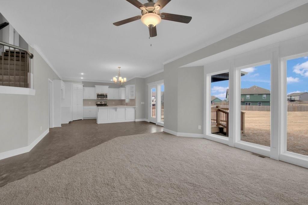 1204 Noah Lane — photo 4
