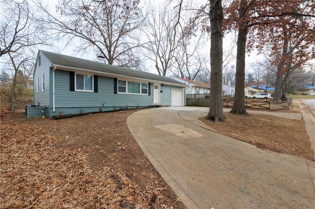 2507 S Arlington Avenue — photo 4