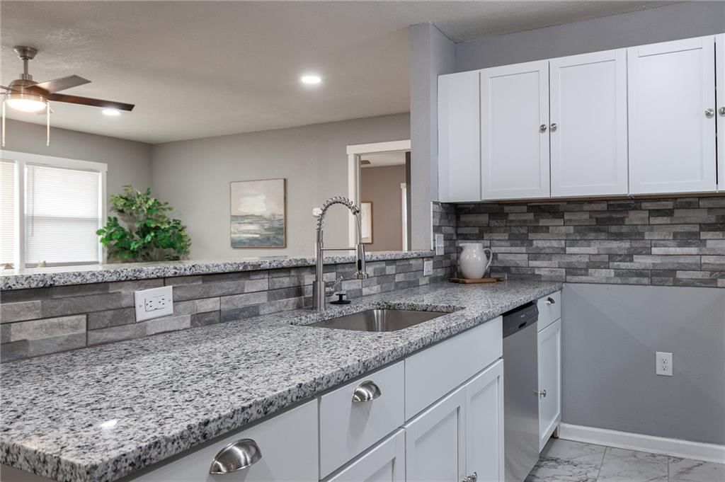 2507 S Arlington Avenue — photo 16