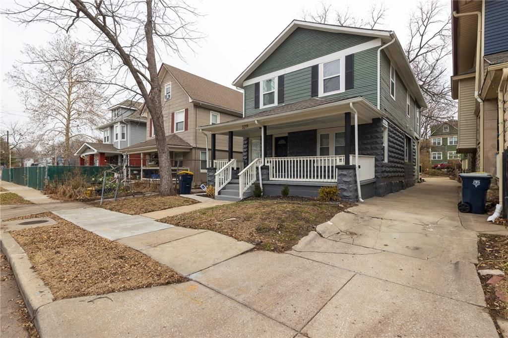 3219 Charlotte Street — photo 4