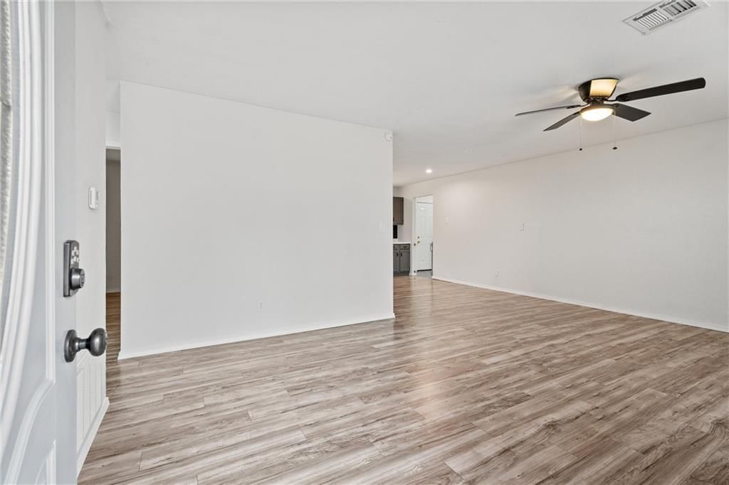 1601 Halsey Avenue — photo 6