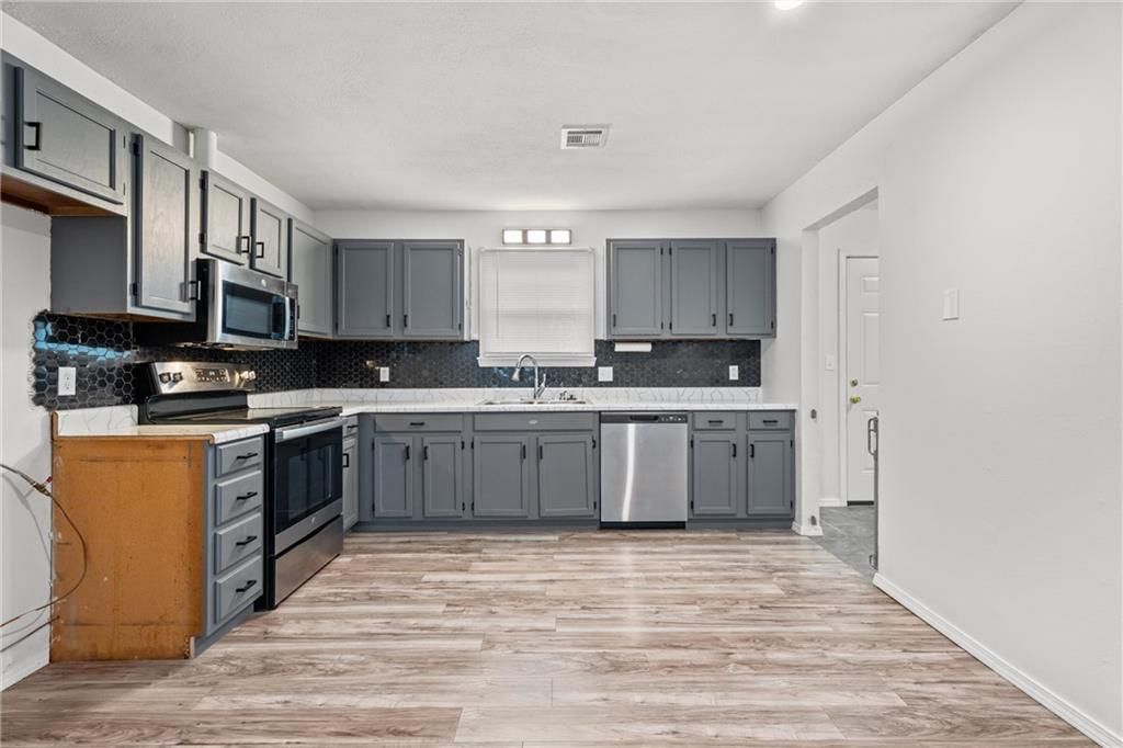 1601 Halsey Avenue — photo 9