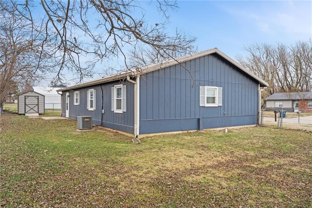 1601 Halsey Avenue — photo 26