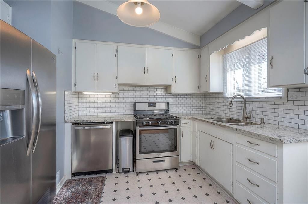 6901 W 78th Terrace — photo 8