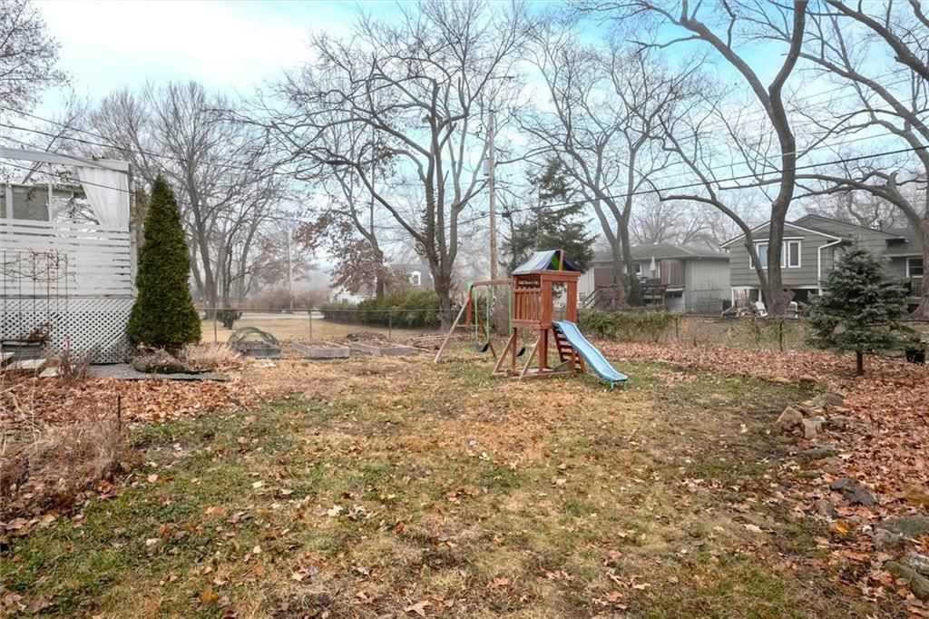 6105 Granada Street — photo 22