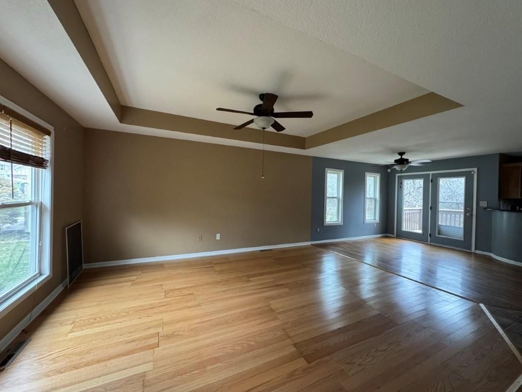 2200 NW Harbor Place — photo 3